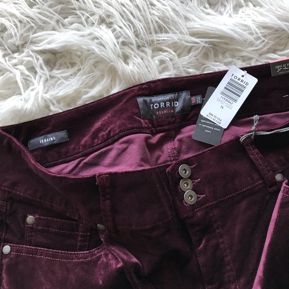 🆕TORRID JEGGING - STRETCH VELVET BURGUNDY PURPLE - Picture 13 of 16